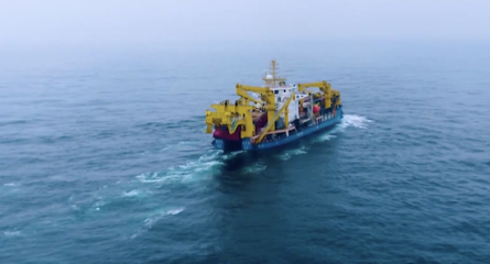 国之重器“天鲲号”进驻钦州港，疏浚利器赋能西部陆海新通道